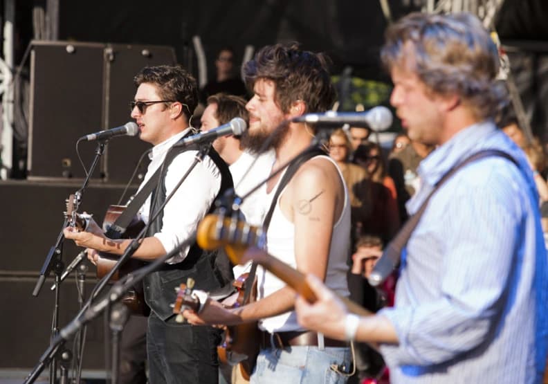 Video thumbnail for Easy To Be Hard