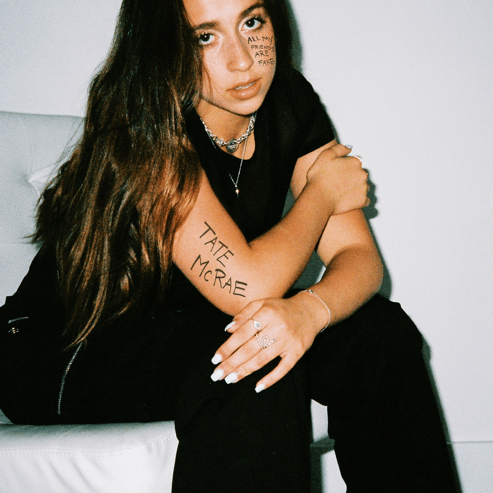 Album cover art for "all my friends are fake" by Tate McRae