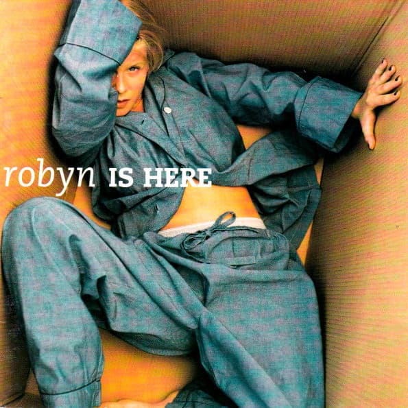 Cover image for Robyn Is Here