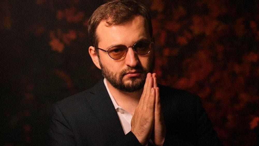 Album cover art for "КИЛИМАНЖАРА (KILIMANJARA)" by ЗАМАЙ (ZAMAY)