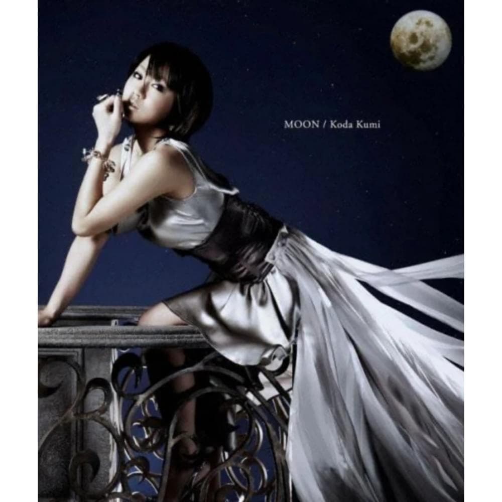 Album cover art for "Moon Crying" by 倖田來未 (Kumi Koda)