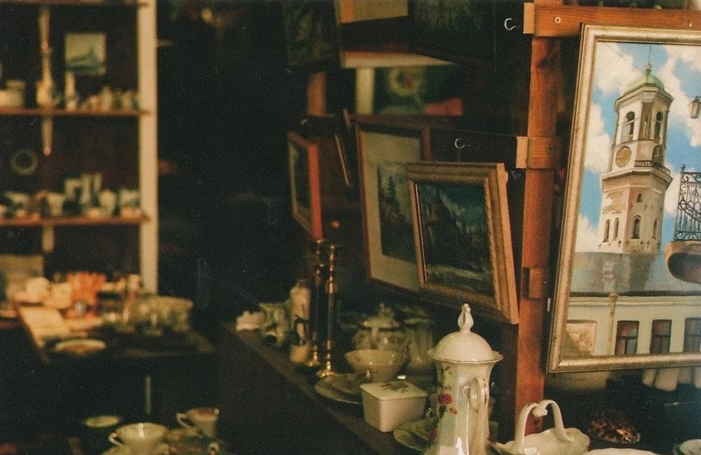 Album cover art for "если была бы вечной (if it were eternal)" by найтивыход (naytivykhod) & никого не люблю (nikogo ne lyublyu)