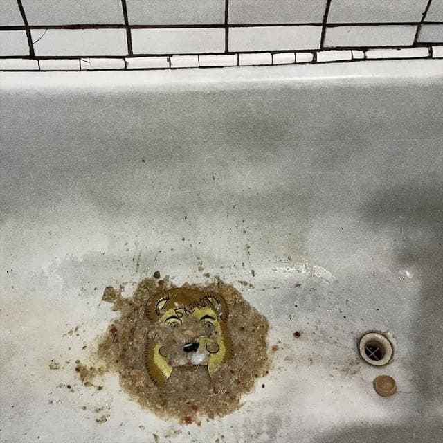 Album cover art for "Блевотина Человеческая (Human Vomit)" by Овсянкин (Ovsyankin)