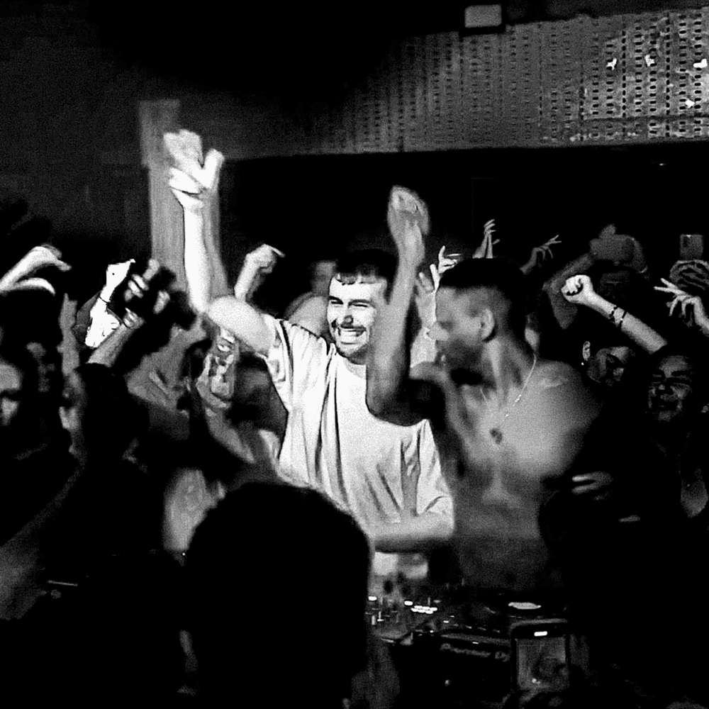 Album cover art for "Jungle" by Fred again.. & Elley Duhé