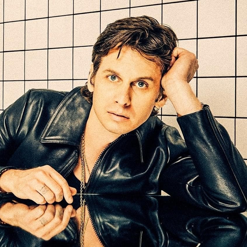 Photo of Mark Foster