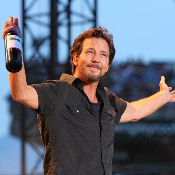 Photo of Eddie Vedder