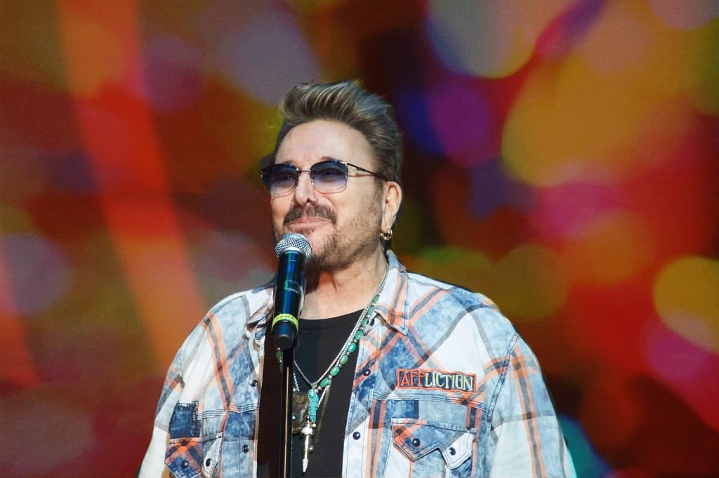 Featured: The Bullfrog Falls Silent: Chuck Negron, The Soul of Three Dog Night, Dead at 83