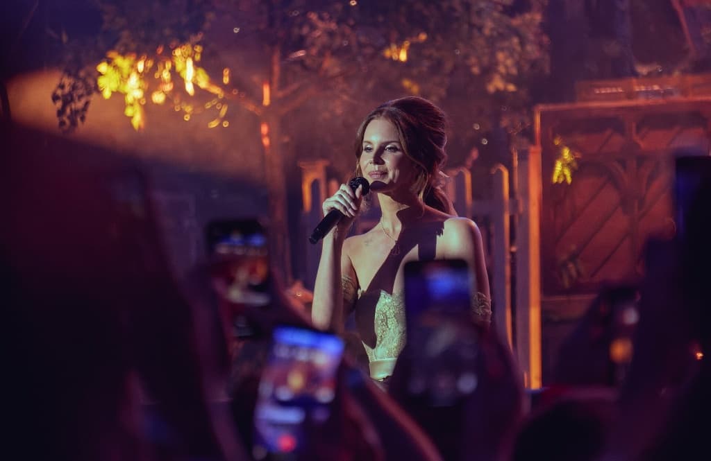 Featured: “White Feather Hawk Tail Deer Hunter” Meaning: Inside the Dark Love Story Behind the New 2026 Single