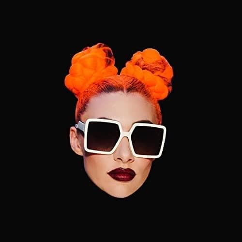 Album cover art for "DRESS CODE" by Qveen Herby