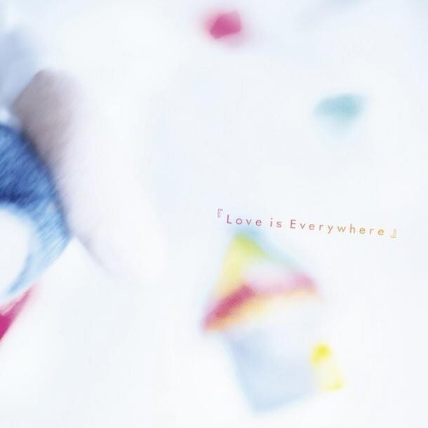 Love is everywhere - Single
