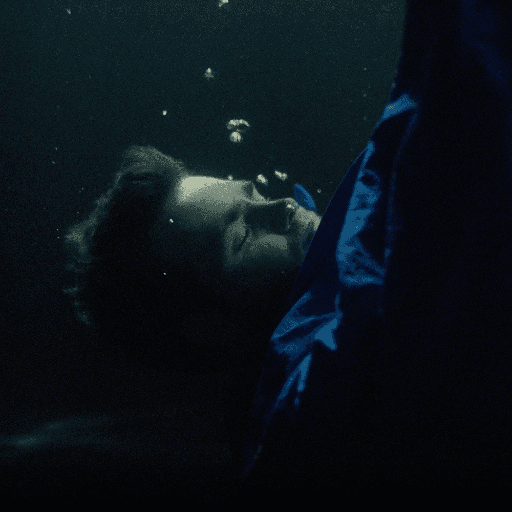 Album cover art for "Troubled Waters" by Alex Warren