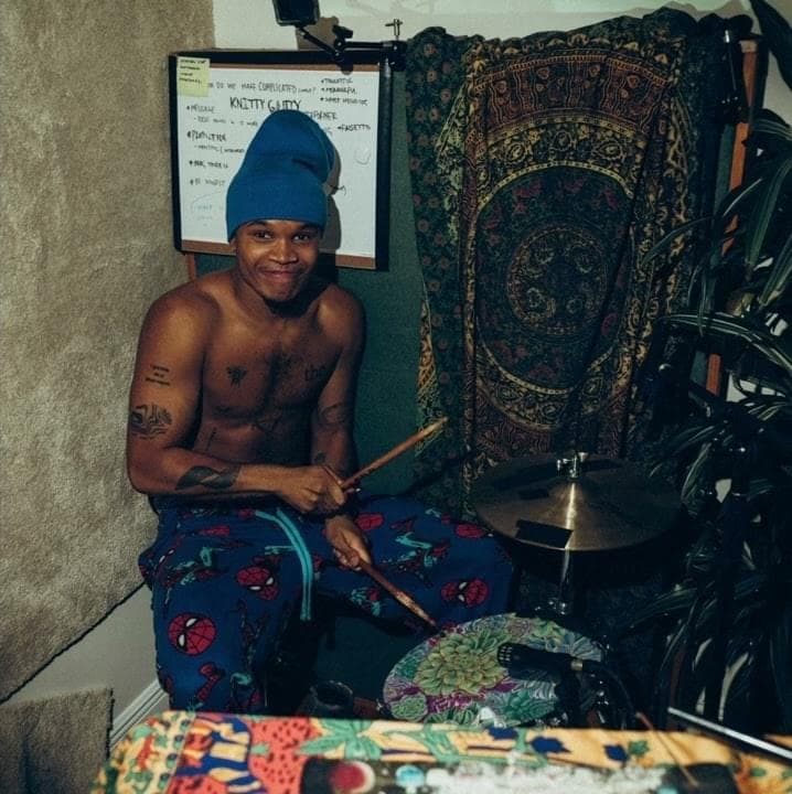 Album cover art for "moving on and on" by Q