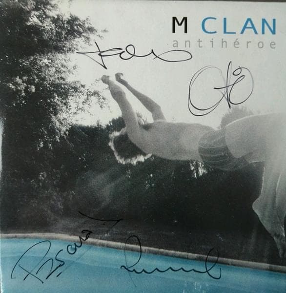 Album cover art for "Antihéroe" by M Clan (rock band)