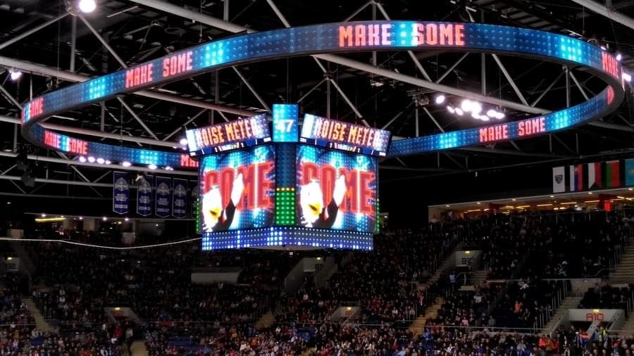 Album cover art for "All Out" by Quentin Ford & John Bellamlik & Anna Tomlinson