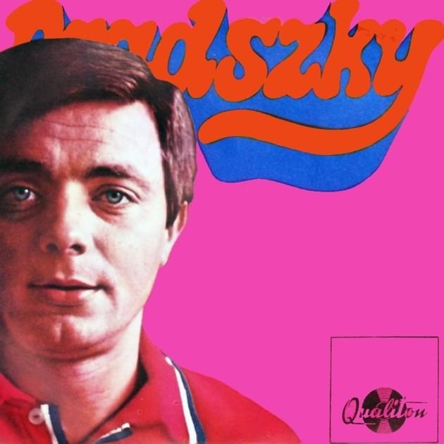 Pókháló az ablakon / Divat a mini