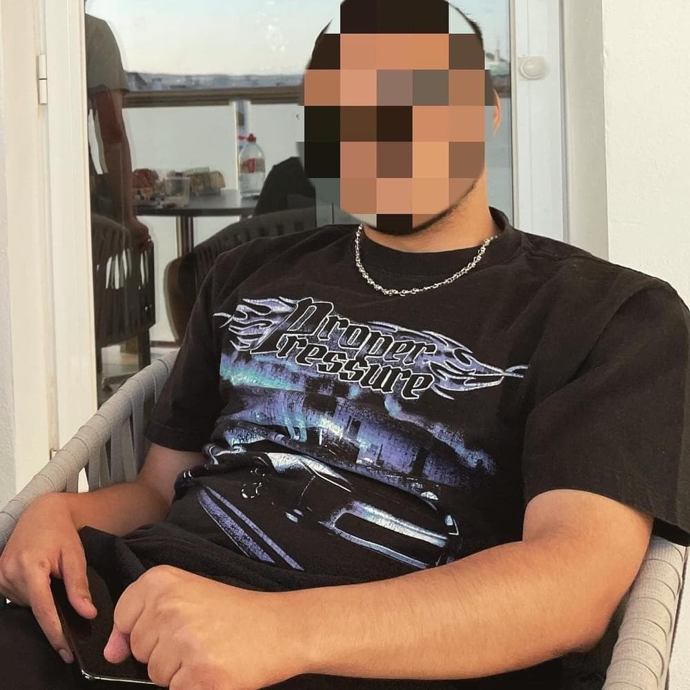 Photo of E R R O R (Rapper)