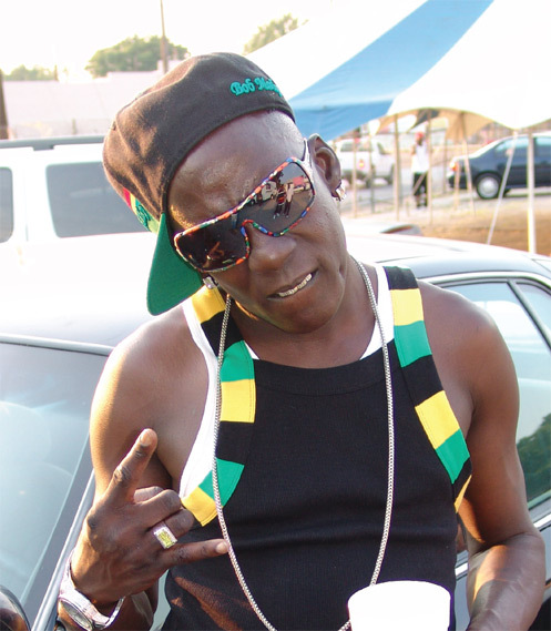 Cover image for Crunchy Black