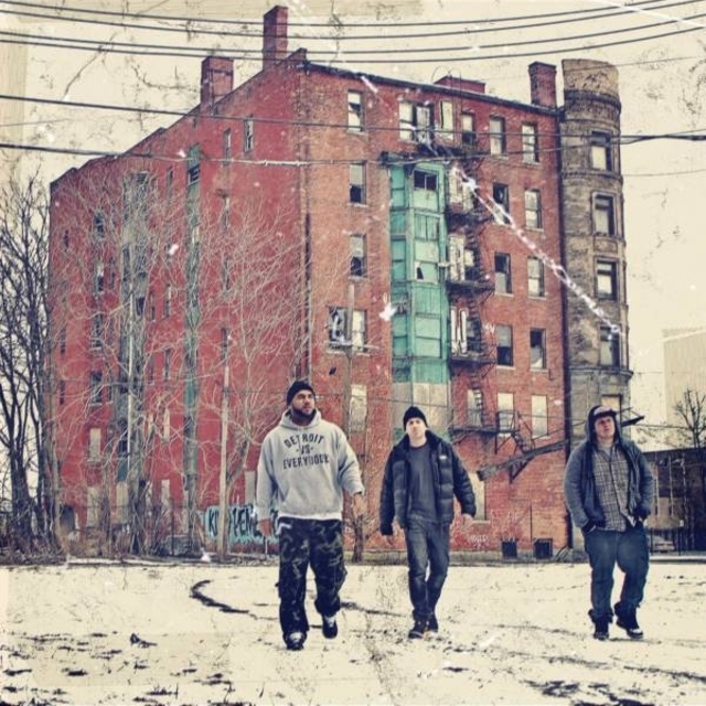 Desperate by Ugly Heroes