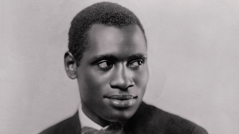 Photo of Paul Robeson