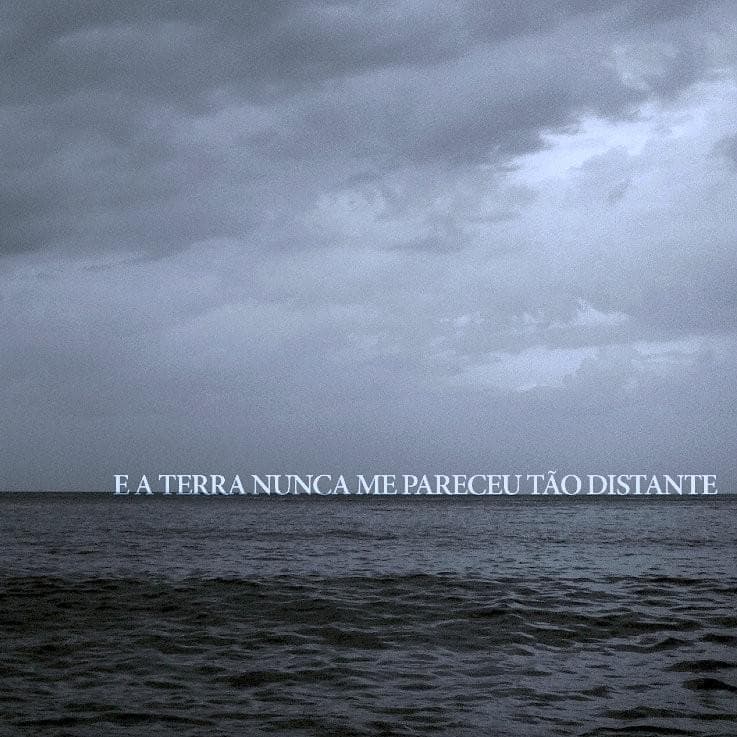 E A Terra Nunca Me Pareceu Tão Distante cover artwork - Click to view larger Cover image for E A Terra Nunca Me Pareceu Tão Distante
