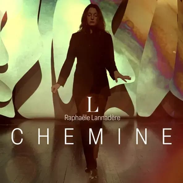 Album cover art for "Chemine" by L (Raphaële Lannadère)