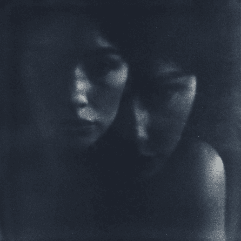 Album cover art for "Difficult" by Gracie Abrams