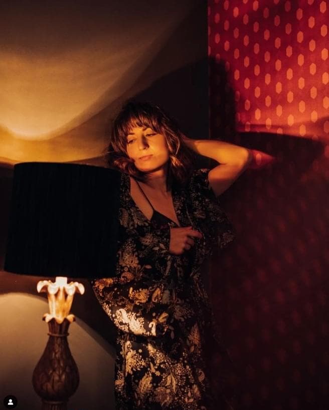 Album cover art for "Płaszcz" by V A L E N T I N A (POL)