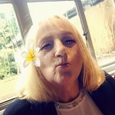 Barter Queen Profile Picture Photo of Barter Queen