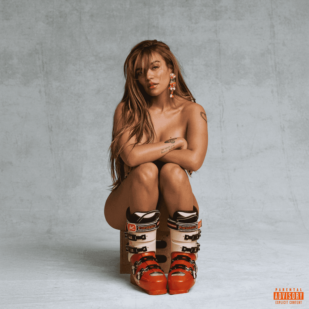 Album cover art for "LATINA FOREVA" by KAROL G