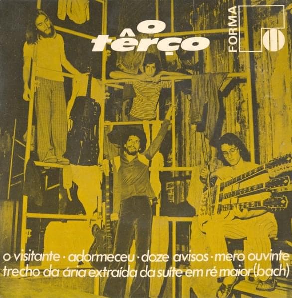 Album cover art for "Adormeceu" by O Terço