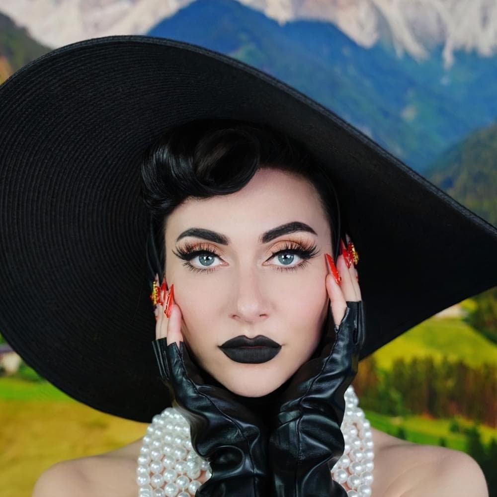 Qveen Herby Profile Picture Photo of Qveen Herby